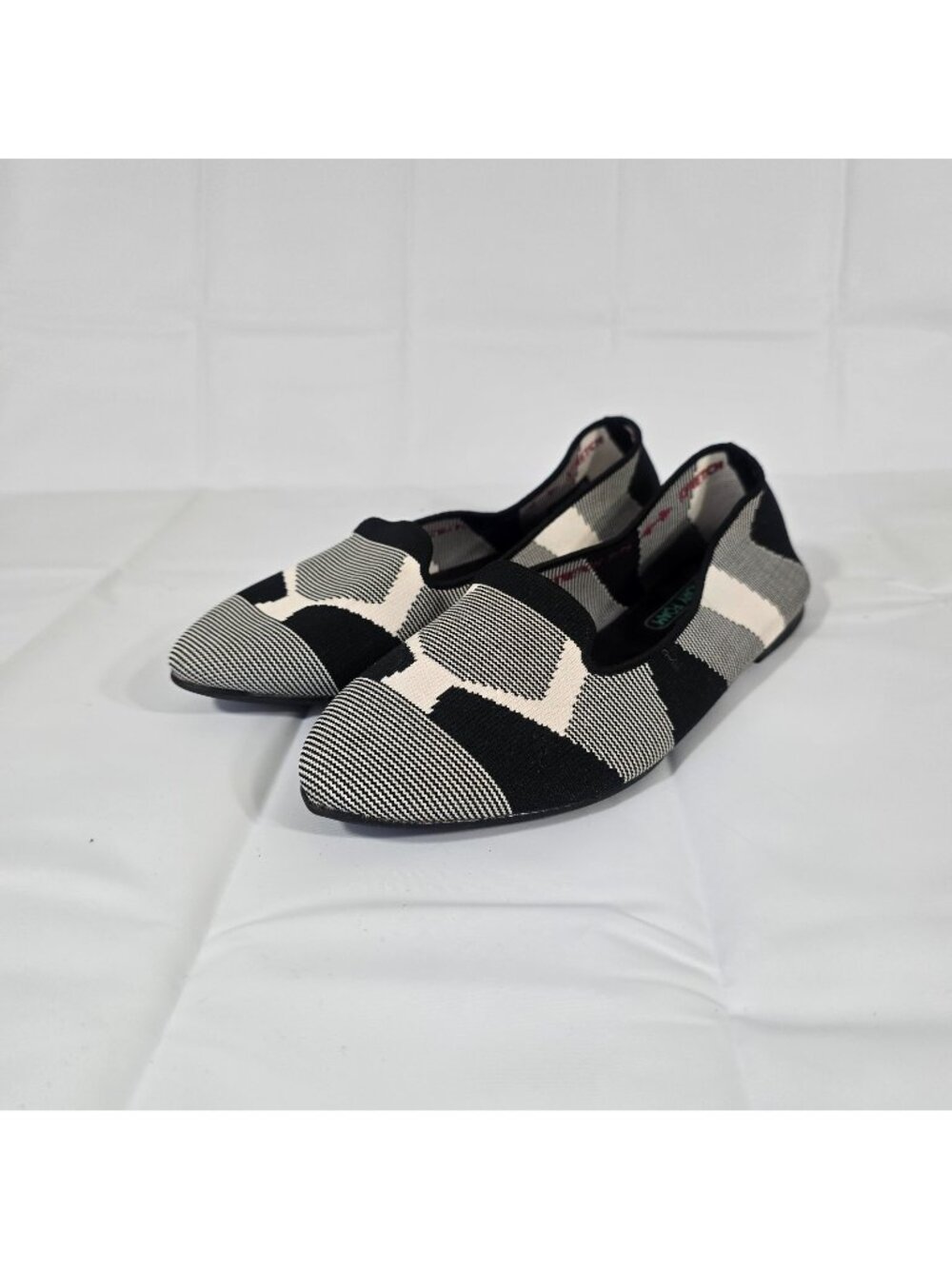 Skechers Cleo Sherlock Engineered Knit Ballet Flats Women Sz 7.5 Black Air Cool